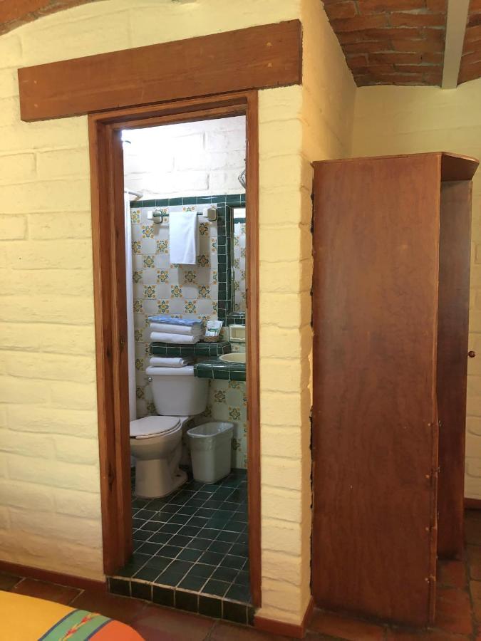 Casa Del Retono Bed & Breakfast Tlaquepaque Dış mekan fotoğraf