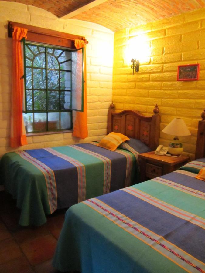 Casa Del Retono Bed & Breakfast Tlaquepaque Dış mekan fotoğraf