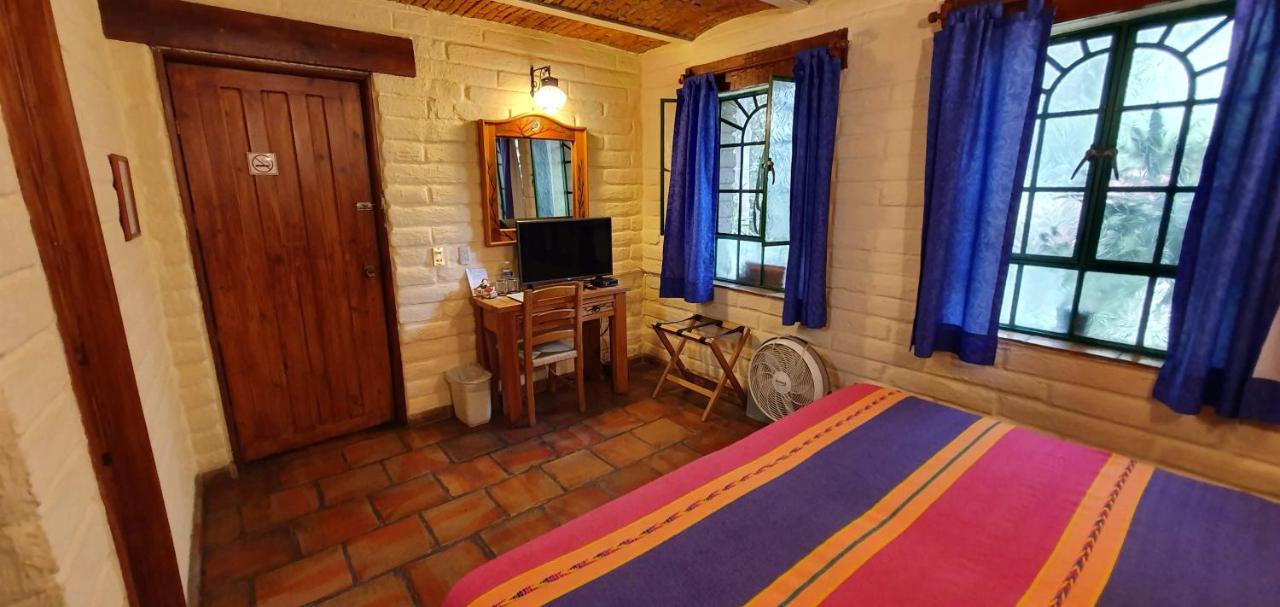 Casa Del Retono Bed & Breakfast Tlaquepaque Dış mekan fotoğraf