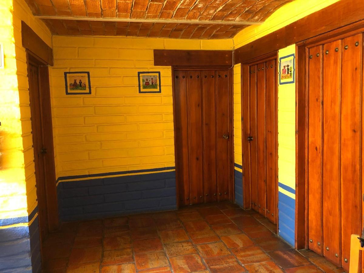 Casa Del Retono Bed & Breakfast Tlaquepaque Dış mekan fotoğraf